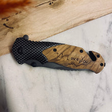 Load image into Gallery viewer, Handwritten Engraved Knife
